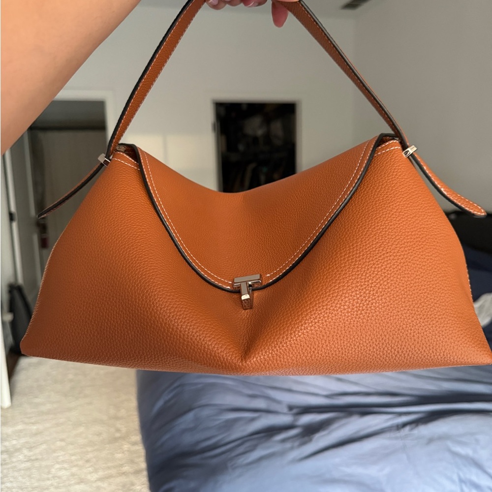 Elegant Tan T lock Handbag
